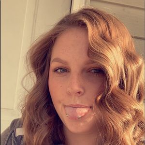 Meet your Posher, Jeannie